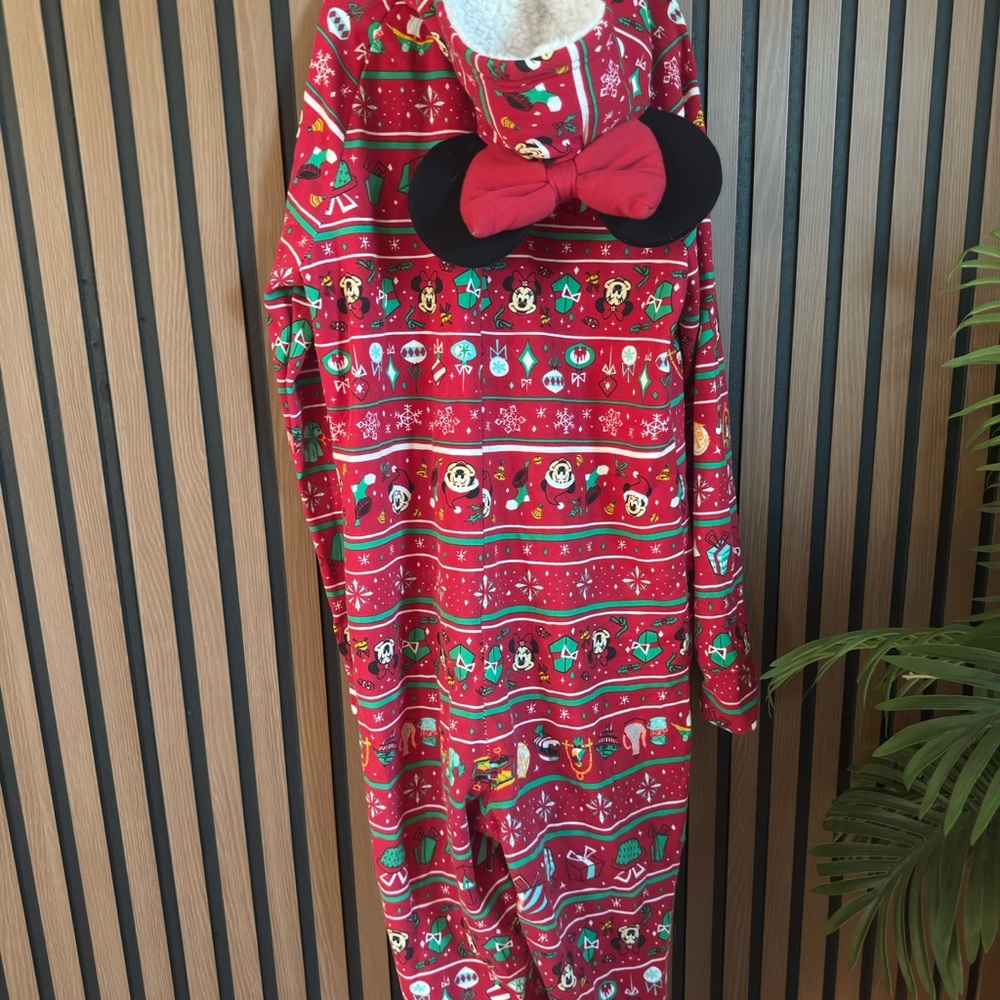 Disney Festive Xmas Pajama - Picture 6 of 8